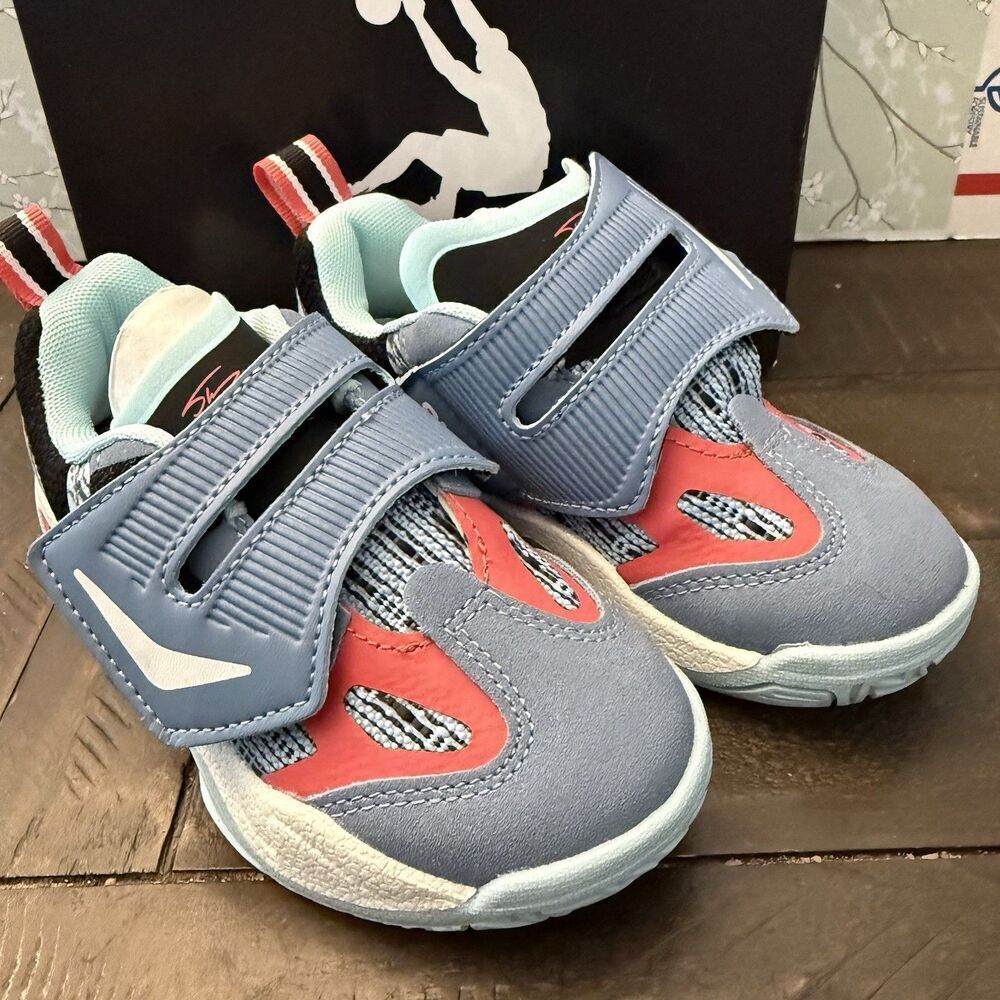 New SHAQ Basketball Shoes Sneaker Blue Coral Black Toddler Boys RAQ Low Size 9 - Picture 2 of 7